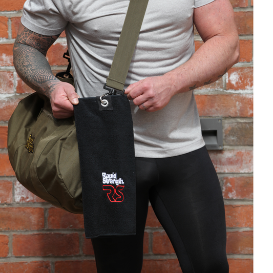 What Does a Personal Trainer Keep in His Training Bag? - Fitness Health