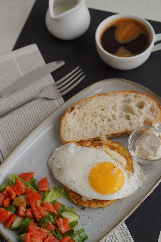 How to Make the Perfect Fried Egg On Toast